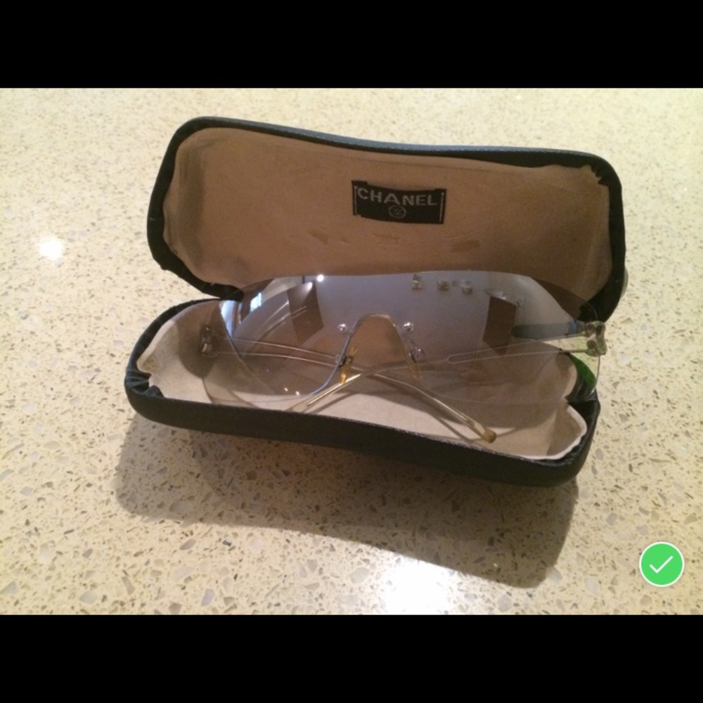 Chanel sun glasses